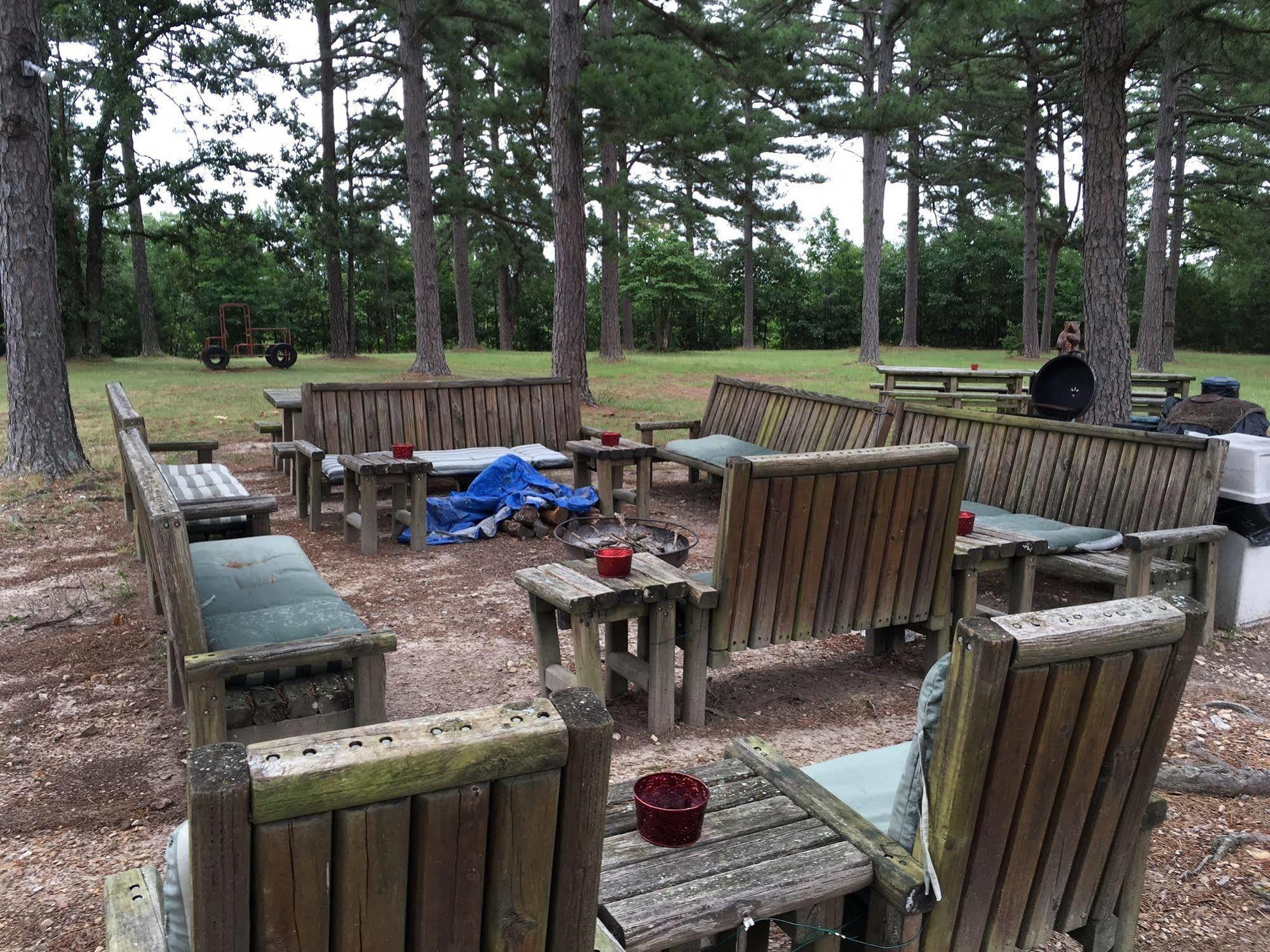 Country Mountain Inn Юрика Спрингс Экстерьер фото